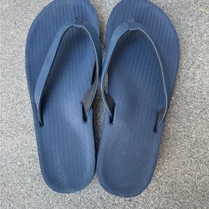 Women's Navy Flip Flop Sandals - Comfortable Everyday Beach Slides